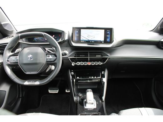 Peugeot 208 1.2 PureTech 130pk GT | Automaat | Navigatie | Camera | Panoramadak | NL auto | 1e Eigenaar | 31... ActivLease financial lease