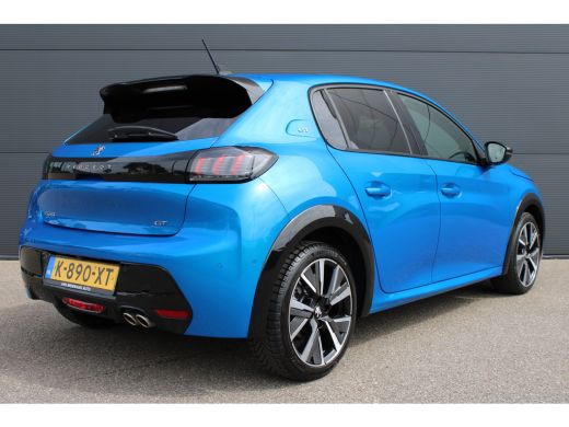 Peugeot 208 1.2 PureTech 130pk GT | Automaat | Navigatie | Camera | Panoramadak | NL auto | 1e Eigenaar | 31... ActivLease financial lease