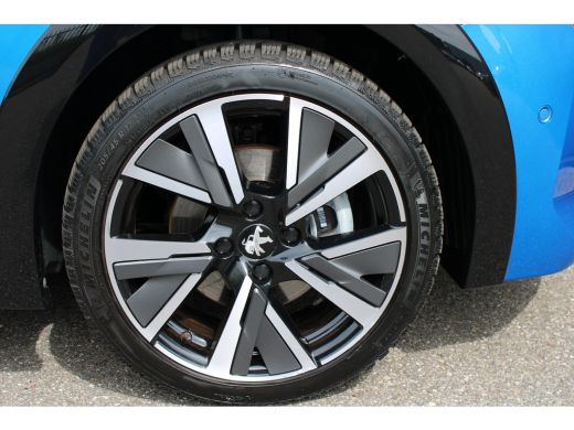 Peugeot 208 1.2 PureTech 130pk GT | Automaat | Navigatie | Camera | Panoramadak | NL auto | 1e Eigenaar | 31... ActivLease financial lease