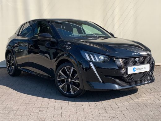 Peugeot 208 1.2 PureTech GT Pack Airco | Camera | Cruise Control | DAB | Keyless | LED | LMV 17" | Navi | PDC... ActivLease financial lease