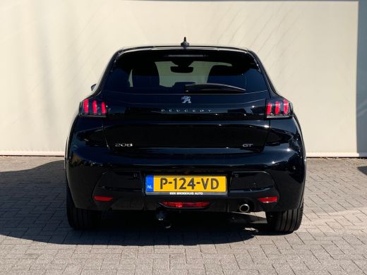 Peugeot 208 1.2 PureTech GT Pack Airco | Camera | Cruise Control | DAB | Keyless | LED | LMV 17" | Navi | PDC... ActivLease financial lease