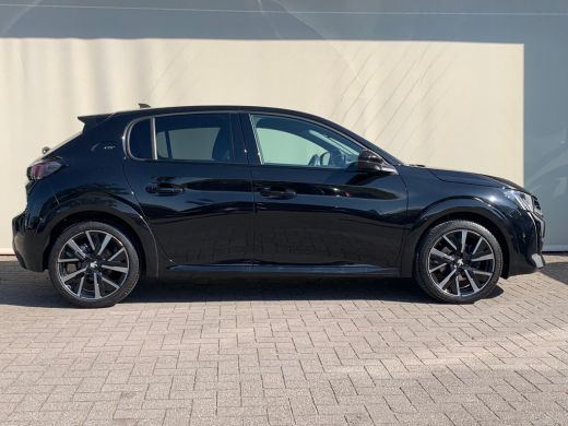Peugeot 208 1.2 PureTech GT Pack Airco | Camera | Cruise Control | DAB | Keyless | LED | LMV 17" | Navi | PDC... ActivLease financial lease