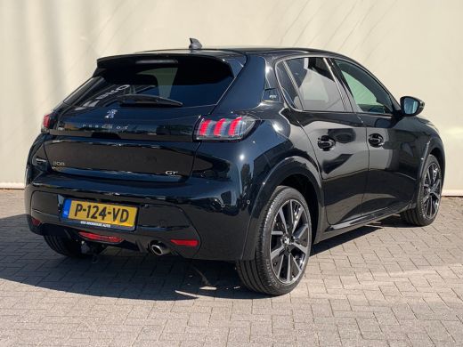 Peugeot 208 1.2 PureTech GT Pack Airco | Camera | Cruise Control | DAB | Keyless | LED | LMV 17" | Navi | PDC... ActivLease financial lease