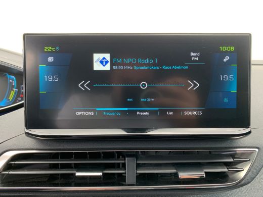Peugeot 3008 1.6 HYbrid 225 Allure Pack Business Airco | Camera | Cruise Adaptief | DAB | Keyless | LED | LMV ... ActivLease financial lease