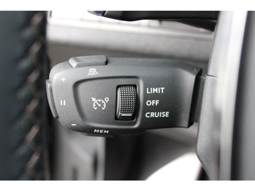 Peugeot 5008 SUV 1.2 PureTech 130pk EAT8 GT 7p | Automaat | Navigatie | Camera | Black Pack | Stoelverwarming ... ActivLease financial lease
