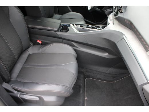 Peugeot 5008 SUV 1.2 PureTech 130pk EAT8 GT 7p | Automaat | Navigatie | Camera | Black Pack | Stoelverwarming ... ActivLease financial lease