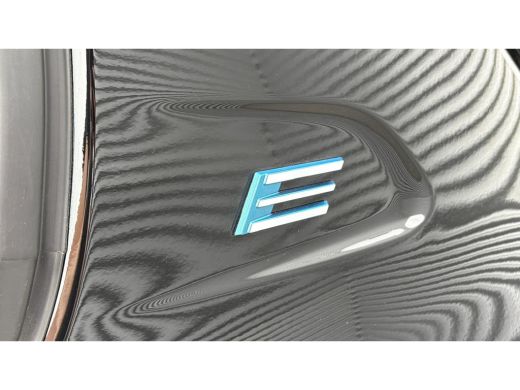 Peugeot e-208 Business | Elektrische parkeerrem | Elektrische parkeerrem | Extra getinte achterste zijruiten en... ActivLease financial lease