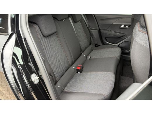 Peugeot e-208 Business | Elektrische parkeerrem | Elektrische parkeerrem | Extra getinte achterste zijruiten en... ActivLease financial lease