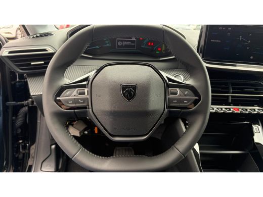 Peugeot e-208 Business | Elektrische parkeerrem | Elektrische parkeerrem | Extra getinte achterste zijruiten en... ActivLease financial lease