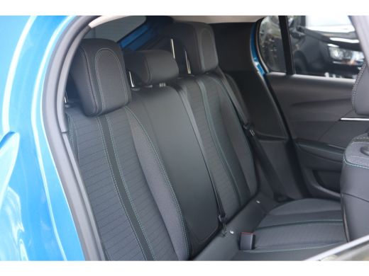 Peugeot e-208 EV Allure Pack 50 kWh | Camera | Cruise | DAB | LED | PDC Achter | ActivLease financial lease