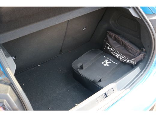 Peugeot e-208 EV Allure Pack 50 kWh | Camera | Cruise | DAB | LED | PDC Achter | ActivLease financial lease