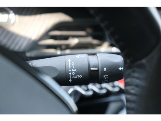 Peugeot e-208 EV Allure Pack 50 kWh | Camera | Cruise | DAB | LED | PDC Achter | ActivLease financial lease