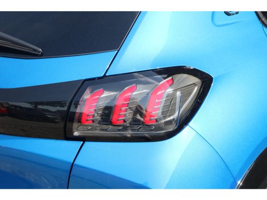 Peugeot e-208 EV Allure Pack 50 kWh | Camera | Cruise | DAB | LED | PDC Achter | ActivLease financial lease