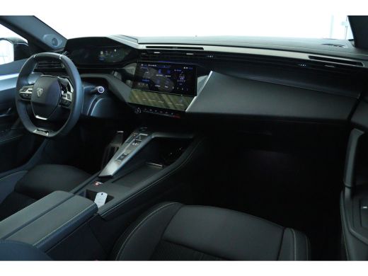 Peugeot e-308 GT 54 kWh | Adapt. Cruise | Alcantara | 360 Camera | Massage | Elektr. Klep | Stoel+Stuurverwarmi... ActivLease financial lease