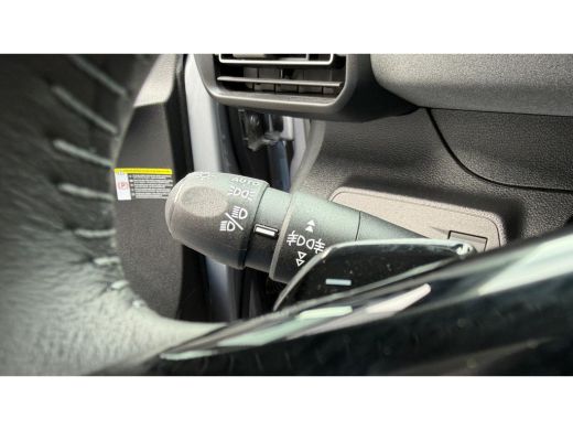 Peugeot e-Rifter Rifter EV 50KWH 136PK L1 ALLURE / NAVI / AIRCO / LED / PDC / CAMERA / WINTERPAKKET / UNIEK !! ActivLease financial lease