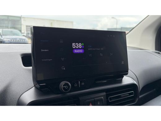 Peugeot e-Rifter Rifter EV 50KWH 136PK L1 ALLURE / NAVI / AIRCO / LED / PDC / CAMERA / WINTERPAKKET / UNIEK !! ActivLease financial lease