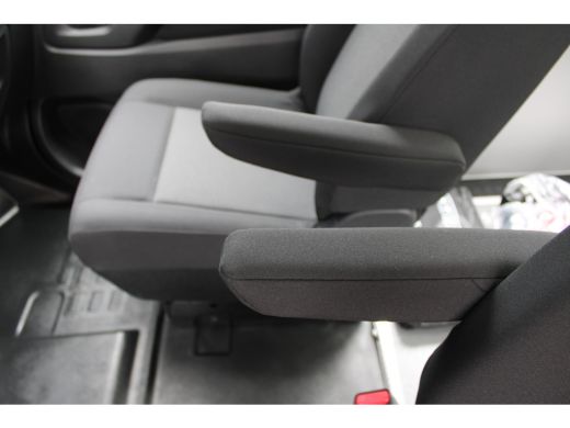 Peugeot Expert 75 kWh | 9 PERSOONS | 8 JAAR GARANTIE | CAMERA | NAVI | DRAADLOOS CARPLAY | ActivLease financial lease