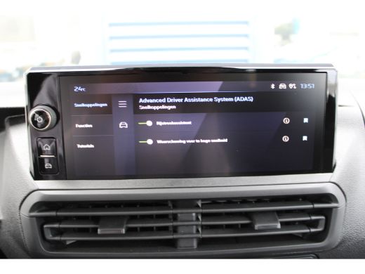 Peugeot Expert 75 kWh | 9 PERSOONS | 8 JAAR GARANTIE | CAMERA | NAVI | DRAADLOOS CARPLAY | ActivLease financial lease