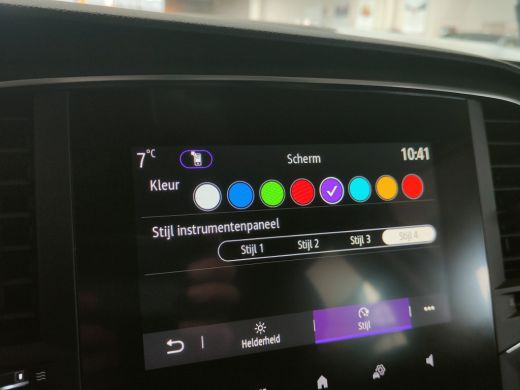 Renault Megane E-Tech Estate 1.6 E-Tech 160pk Plug-In Hybrid/Virtual/Trekhaak/Carplay/LED/Camera/1e Eig. ActivLease financial lease