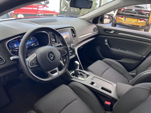 Renault Megane E-Tech Estate 1.6 E-Tech 160pk Plug-In Hybrid/Virtual/Trekhaak/Carplay/LED/Camera/1e Eig. ActivLease financial lease