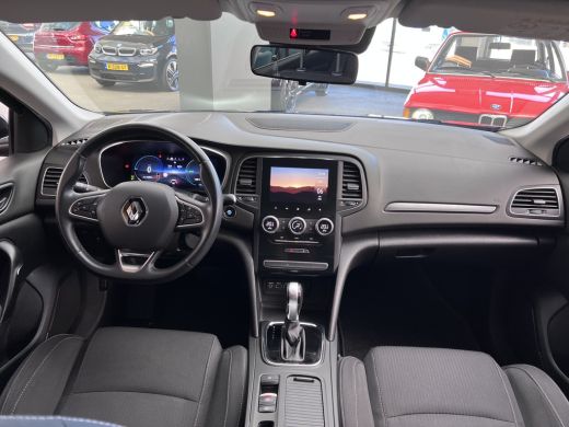 Renault Megane E-Tech Estate 1.6 E-Tech 160pk Plug-In Hybrid/Virtual/Trekhaak/Carplay/LED/Camera/1e Eig. ActivLease financial lease