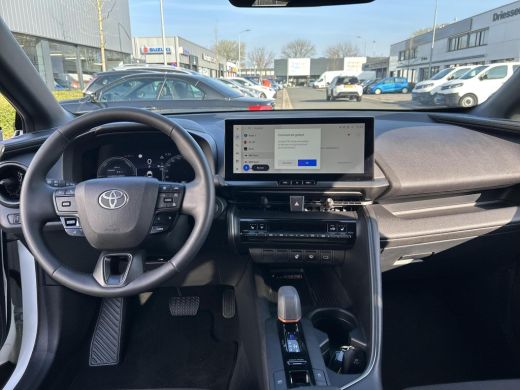 Toyota C-HR 2.0 Hybrid 200 Dynamic ActivLease financial lease