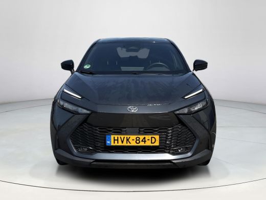 Toyota C-HR 2.0 Plug-in Hybrid 220 Dynamic ActivLease financial lease