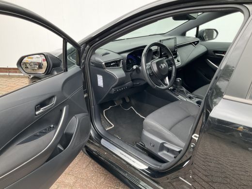 Toyota Corolla Touring Sports 1.8 Hybrid Stoel/Stuurverw. Business Plus ActivLease financial lease