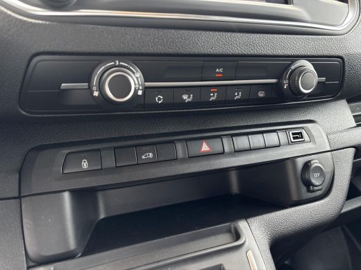 Toyota ProAce Live Extra Range Long 75 kWh | Rijklaarprijs | Apple Carplay & Android Auto | Parkeersensoren ach... ActivLease financial lease