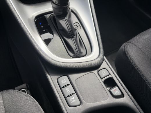 Toyota Yaris 1.5 Hybrid 115 Comfort ActivLease financial lease