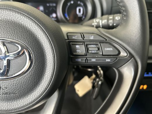 Toyota Yaris 1.5 Hybrid Dynamic (Carplay Navigatie - Adaptive cruise) ActivLease financial lease