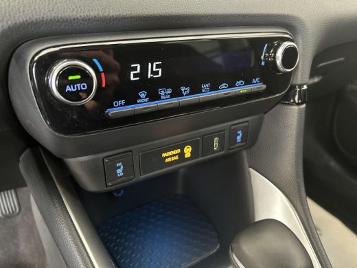 Toyota Yaris 1.5 Hybrid Dynamic (Carplay Navigatie - Adaptive cruise) ActivLease financial lease