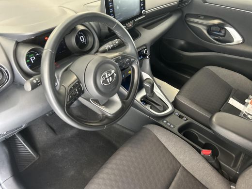 Toyota Yaris 1.5 Hybrid Dynamic (Carplay Navigatie - Adaptive cruise) ActivLease financial lease
