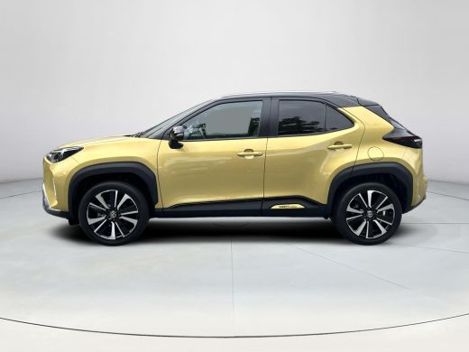 Toyota Yaris Cross 1.5 Hybrid Launch Edition ActivLease financial lease