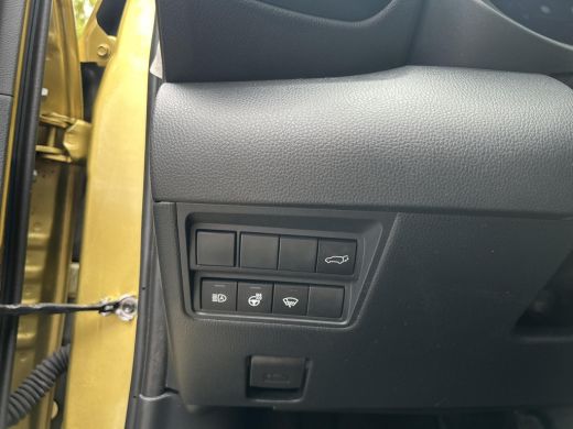 Toyota Yaris Cross 1.5 Hybrid Launch Edition ActivLease financial lease