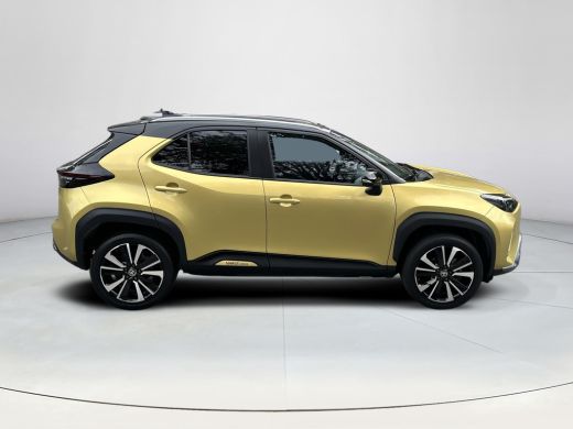 Toyota Yaris Cross 1.5 Hybrid Launch Edition ActivLease financial lease