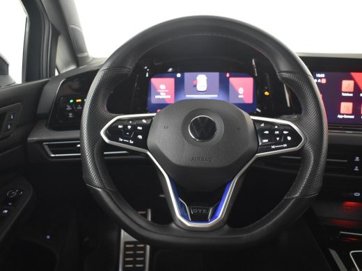 Volkswagen Golf 1.4 eHybrid GTE 245PK DSG/AUTO | Navigatie | App connect | Stoel/stuurverwarming | SOH 97% | DAB ... ActivLease financial lease
