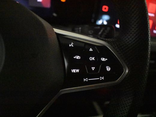 Volkswagen Golf 1.4 eHybrid GTE 245PK DSG/AUTO | Navigatie | App connect | Stoel/stuurverwarming | SOH 97% | DAB ... ActivLease financial lease