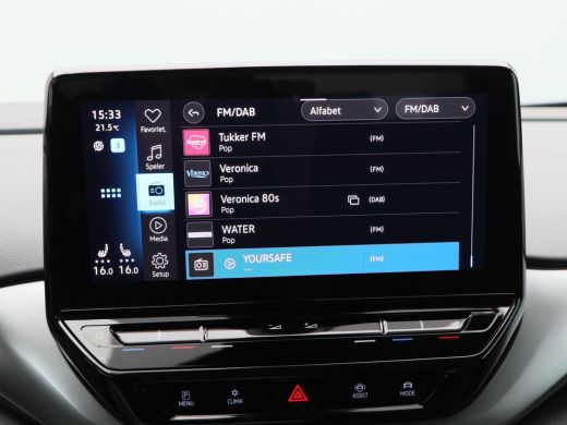 Volkswagen ID.4 First 77 kWh 204 Pk | Stoel/Stuurverwarming | Camera | Half Leer | CarPlay | Adaptive cruise | 20... ActivLease financial lease