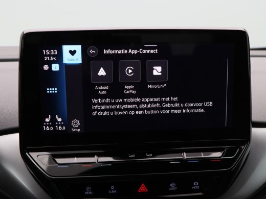 Volkswagen ID.4 First 77 kWh 204 Pk | Stoel/Stuurverwarming | Camera | Half Leer | CarPlay | Adaptive cruise | 20... ActivLease financial lease