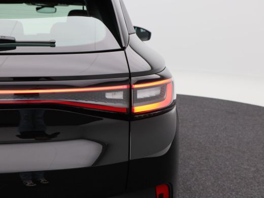 Volkswagen ID.4 Pro 77 kWh 204 Pk | Stoel/Stuurverwarming | 360 Camera | Trekhaak | Adaptive Cruise | CarPlay | 1... ActivLease financial lease