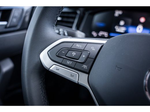 Volkswagen Polo Life Edition | Achteruitrijcamera (Rear View) | Parkeersensoren voor en achter (Park Distance Con... ActivLease financial lease