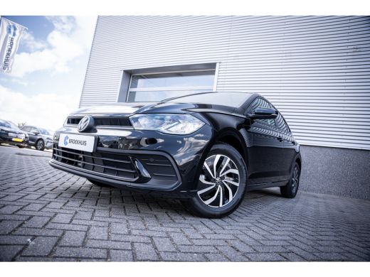 Volkswagen Polo Life Edition | Achteruitrijcamera (Rear View) | Parkeersensoren voor en achter (Park Distance Con... ActivLease financial lease