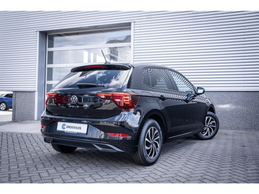 Volkswagen Polo Life Edition | Achteruitrijcamera (Rear View) | Parkeersensoren voor en achter (Park Distance Con... ActivLease financial lease