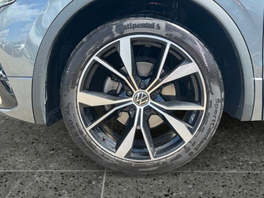 Volkswagen Tiguan Allspace 1.5 150pk TSI R-Line Business+ 7p. Panoramaschuif-kanteldak | Navigatie 'Discover Pro | Winter Pa... ActivLease financial lease