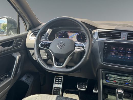 Volkswagen Tiguan Allspace 1.5 150pk TSI R-Line Business+ 7p. Panoramaschuif-kanteldak | Navigatie 'Discover Pro | Winter Pa... ActivLease financial lease