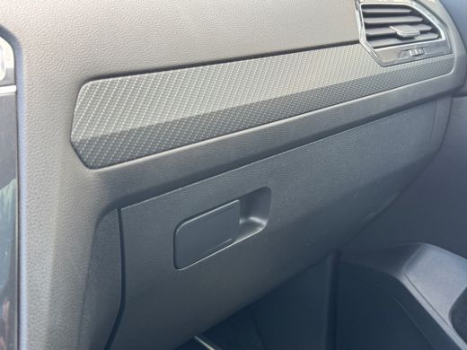 Volkswagen Tiguan Allspace 1.5 150pk TSI R-Line Business+ 7p. Panoramaschuif-kanteldak | Navigatie 'Discover Pro | Winter Pa... ActivLease financial lease