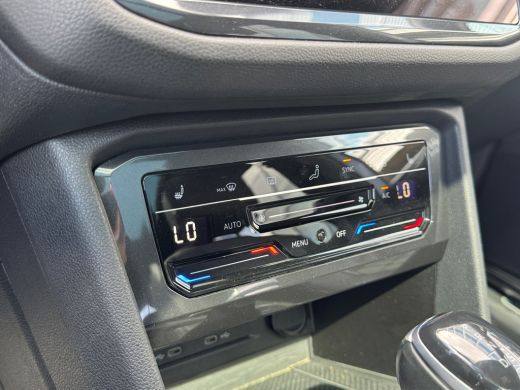 Volkswagen Tiguan Allspace 1.5 150pk TSI R-Line Business+ 7p. Panoramaschuif-kanteldak | Navigatie 'Discover Pro | Winter Pa... ActivLease financial lease