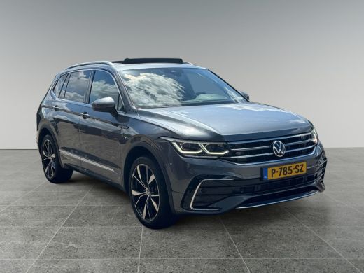 Volkswagen Tiguan Allspace 1.5 150pk TSI R-Line Business+ 7p. Panoramaschuif-kanteldak | Navigatie 'Discover Pro | Winter Pa... ActivLease financial lease