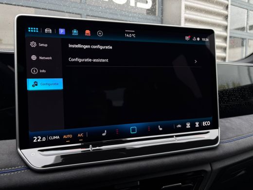 Volkswagen Tiguan R-Line Edition - eHybrid | 'App-Connect' draadloze smartphone integratie | Achteruitrijcamera (Re... ActivLease financial lease